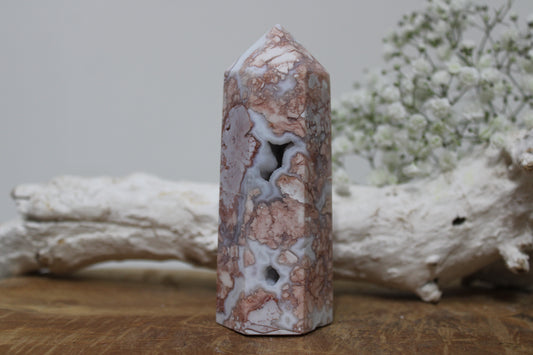 Pink agate toren