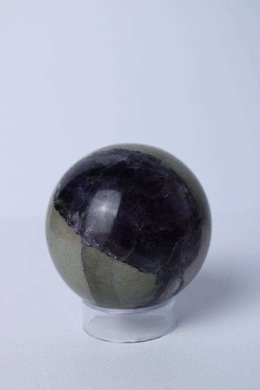 Fluorite ball