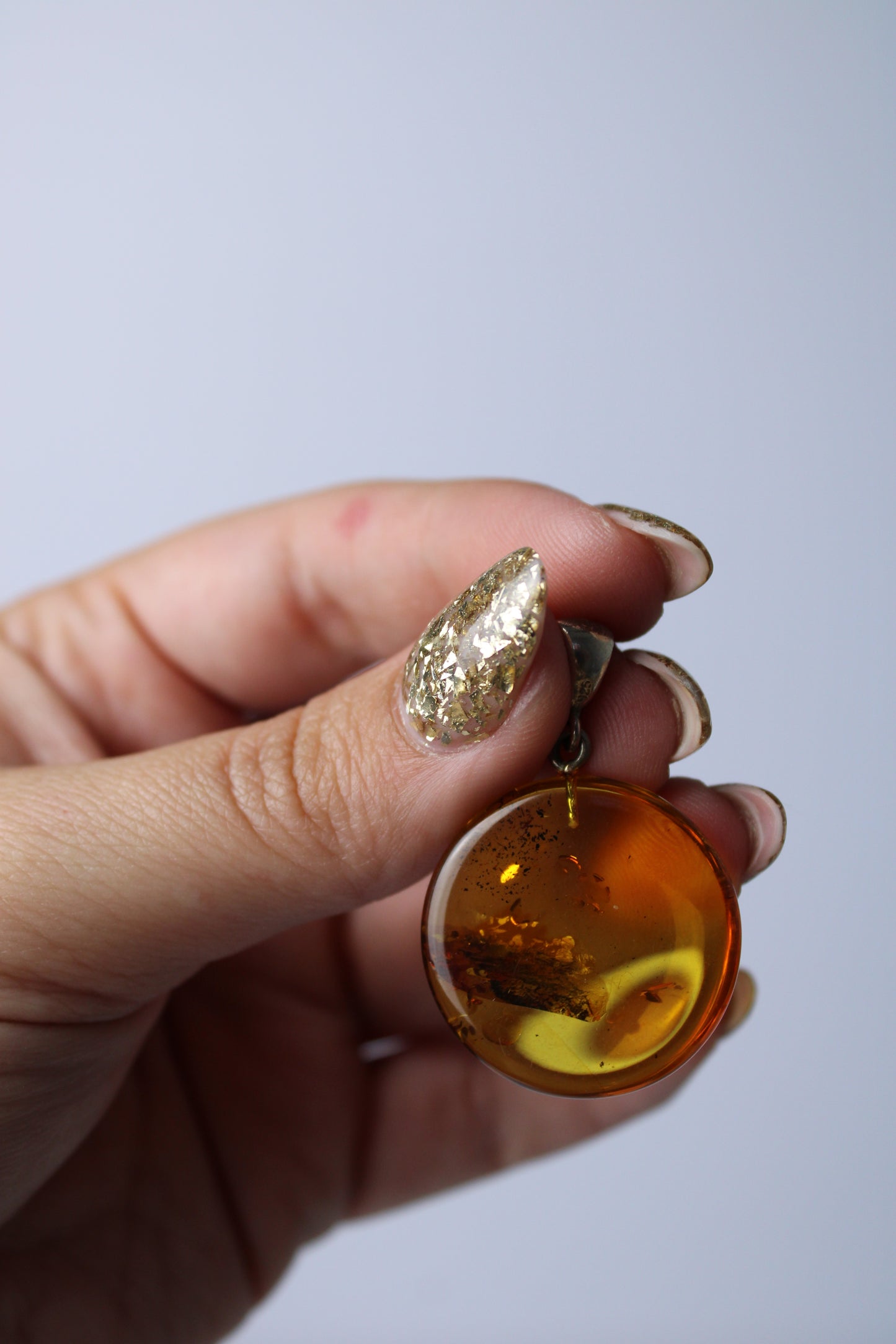 Amber pendant 3