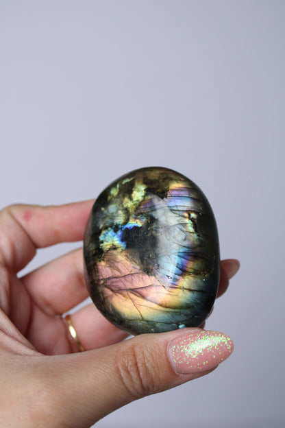 Labradorite palm stone