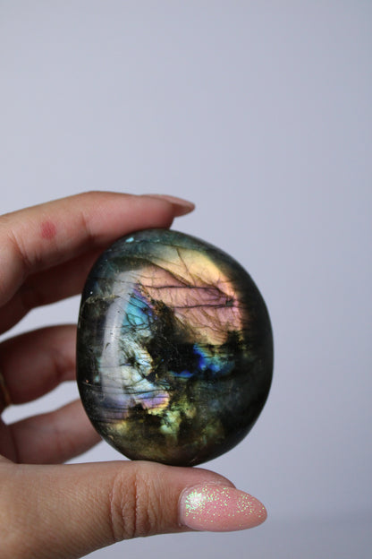 Labradorite palm stone