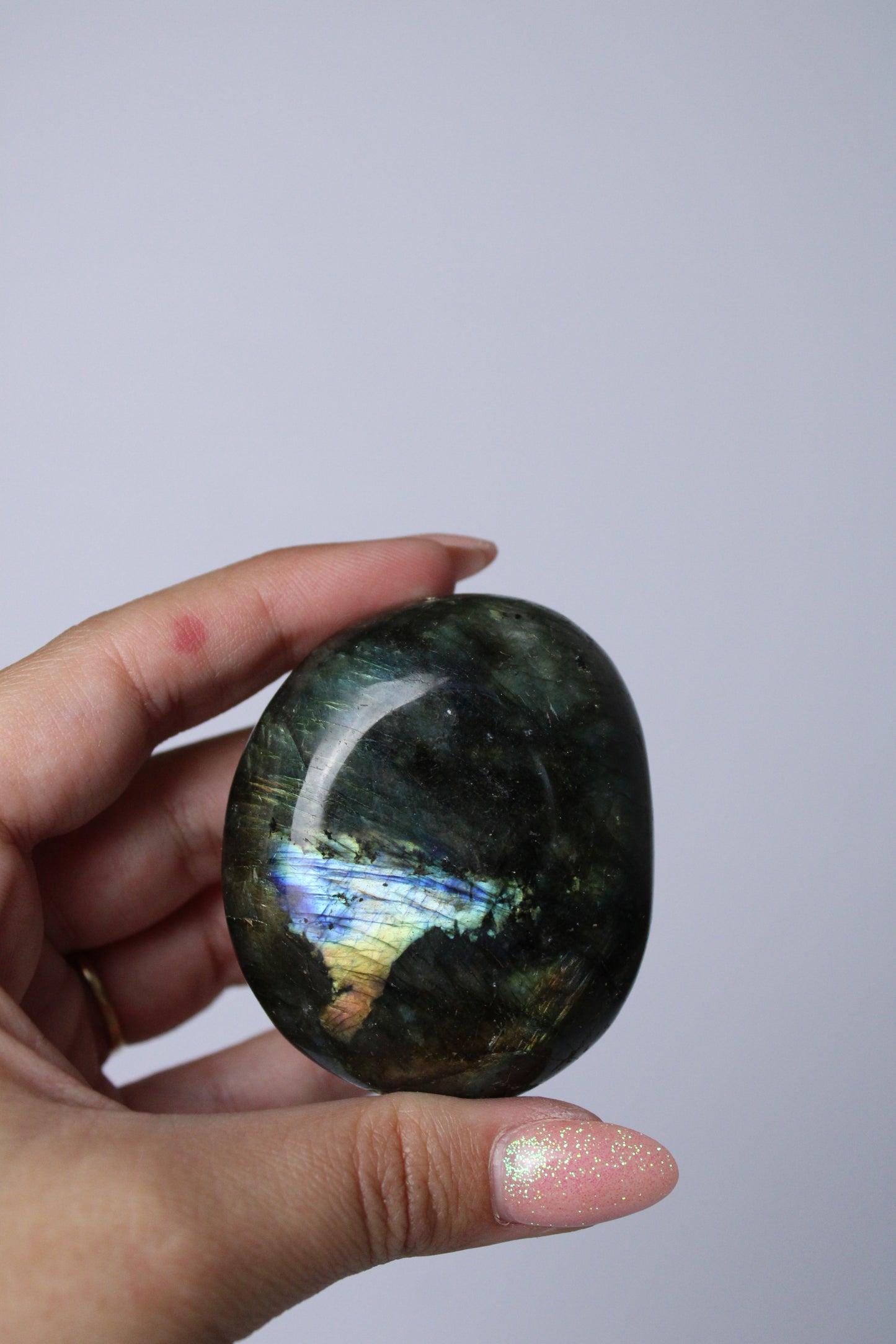 Labradorite palm stone