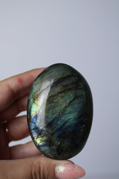 Labradorite palm stone