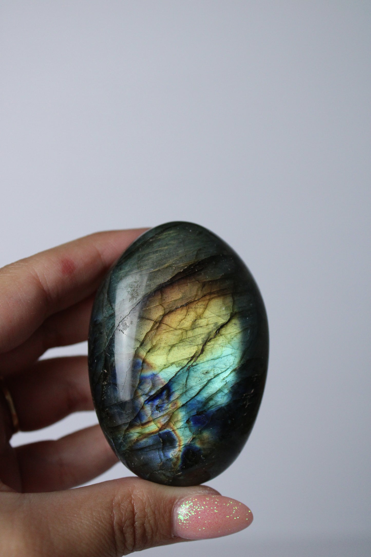 Labradorite palm stone