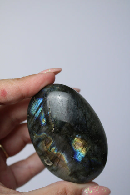 Labradorite palm stone