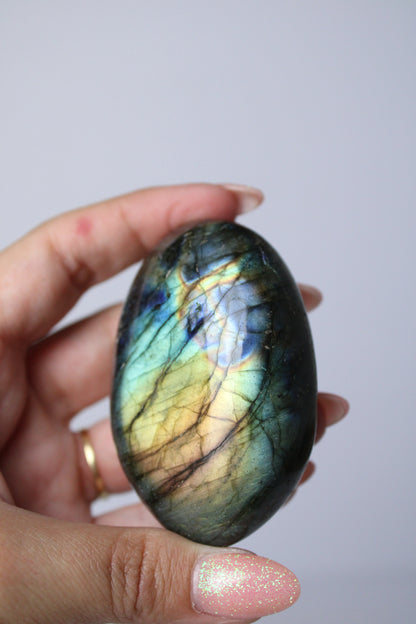 Labradorite palm stone